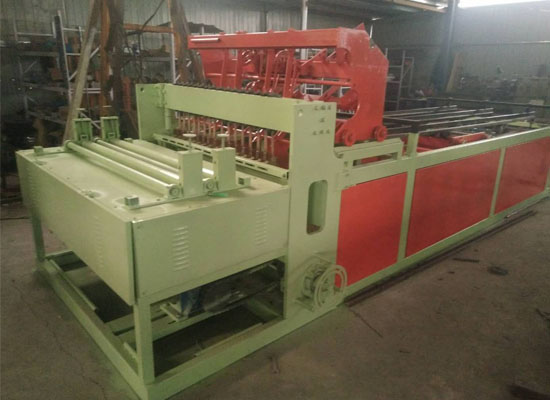 雞籠蓋焊機(jī)